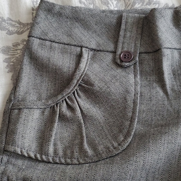 Stoosh black and white shorts - size 5 - Picture 2 of 7